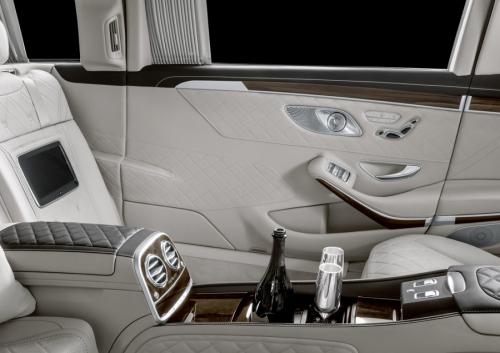 Neues beim Mercedes-Maybach Pullman: Neues Gesicht, neue Interieurfarben und Zierelemente