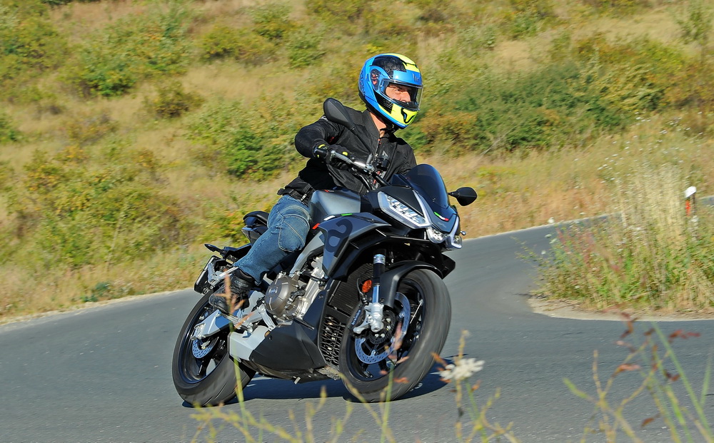 Moto Supertest 4. deo – Aprilia Tuono 660 // Foto @: Dmotion.rs