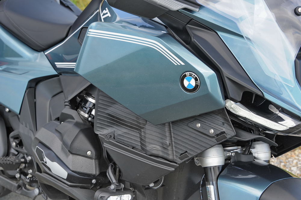 Test BMW R1300 RT // Foto Dmotion.rs