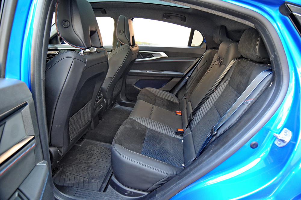 Renault_Rafale_Hybrid_036_resize