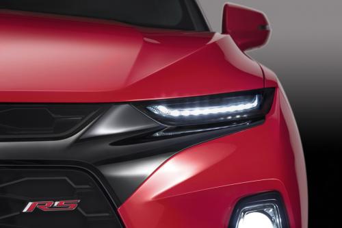 2019 Chevrolet Blazer features a distinctive lighting execution