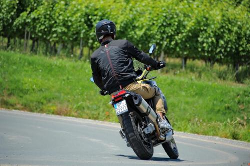 Aprilia_660_Tuareg_008_resize