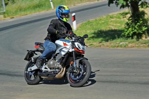 Moto test – Aprilia Tuono 457 // Foto: Dmotion.rs