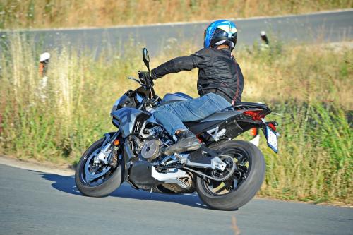 Moto Supertest 4. deo – Aprilia Tuono 660 // Foto @: Dmotion.rs