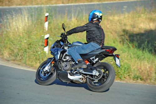 Moto Supertest 2. deo - Aprilia Tuono 660 // Foto @: Dmotion.rs