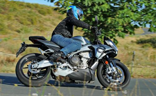 Moto Supertest 2. deo - Aprilia Tuono 660 // Foto @: Dmotion.rs