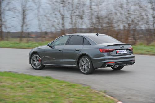 Audi_A4_40TDI_quattro_2019_22