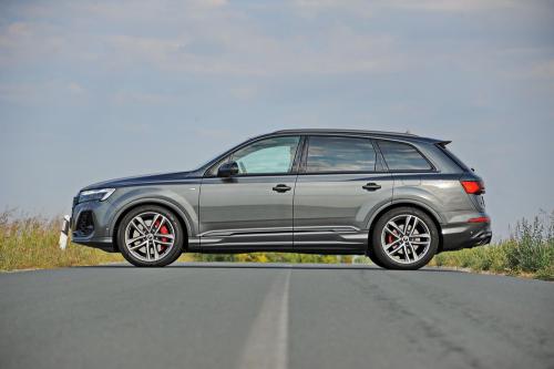 Test – Audi Q7 TFSIe 60 / Foto: Dmotion.rs