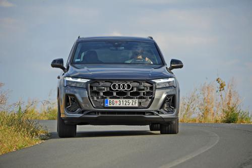 Test – Audi Q7 TFSIe 60 / Foto: Dmotion.rs