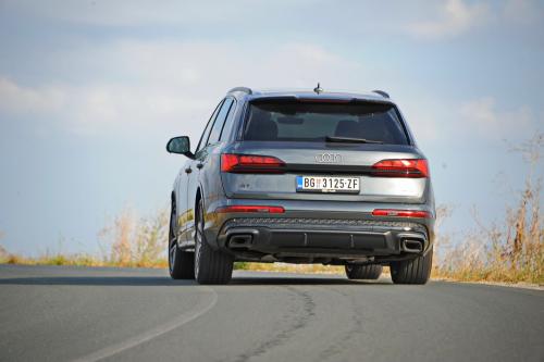 Test – Audi Q7 TFSIe 60 / Foto: Dmotion.rs