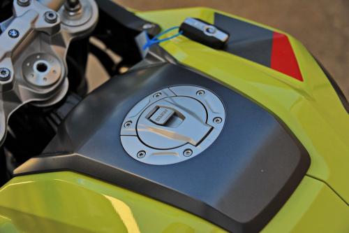 BMW_F900GS_025_resize