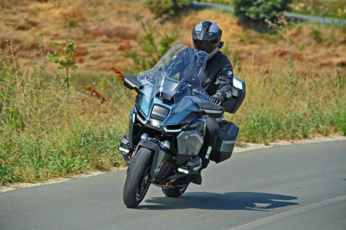 Test BMW R1300 RT // Foto Dmotion.rs
