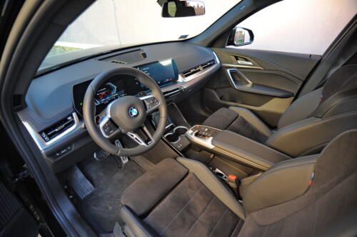 BMW_X1_18d_sDrive_2023_043