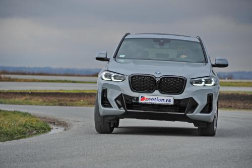 BMW_X4_Facelift_2021_19_resize