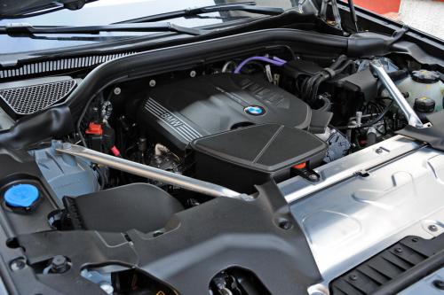 BMW_X4_Facelift_2021_36_resize