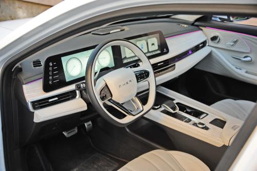 Chery Arrizo 8 PHEV