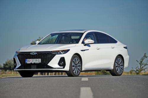 Chery Arrizo 8 PHEV