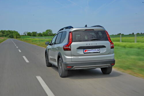 Dacia_Jogger_020