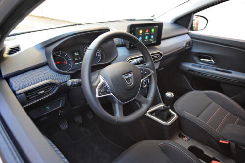 Dacia_Jogger_022