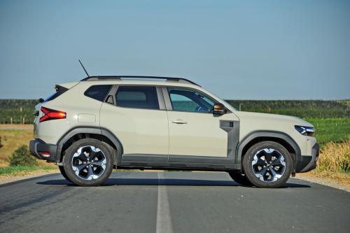 Test Dacia Duster Hybrid // Author: Dmotion.rs