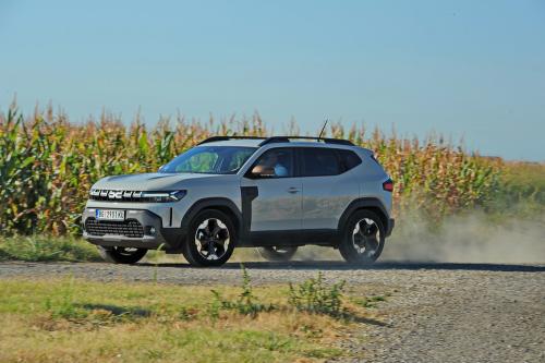 Test Dacia Duster Hybrid // Author: Dmotion.rs