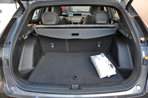 Test - Geely Cityray GF // Foto Dmotion.rs