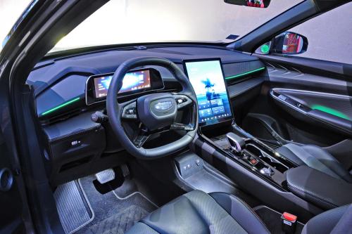 Test - Geely Cityray GF // Foto Dmotion.rs