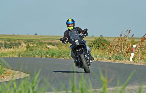 Test Honda NX500 // Foto Dmotion.rs