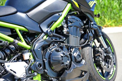 Kawasaki_Z900_012_resize