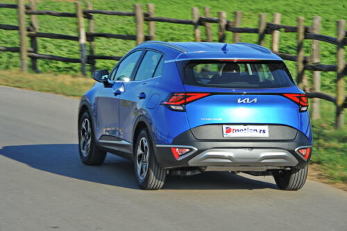 Kia_Sportage_2022_013