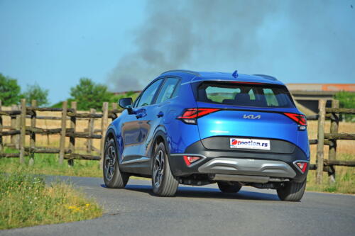 Kia_Sportage_2022_015