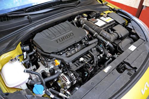 Kia_XCeed_facelift_014