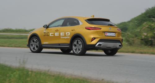 Kia_Xceed_2020_18