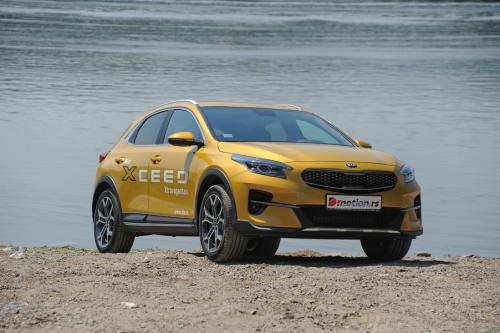 Kia_Xceed_2020_23