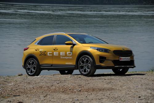 Kia_Xceed_2020_24