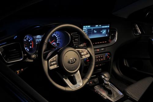 Kia_Xceed_2020_34