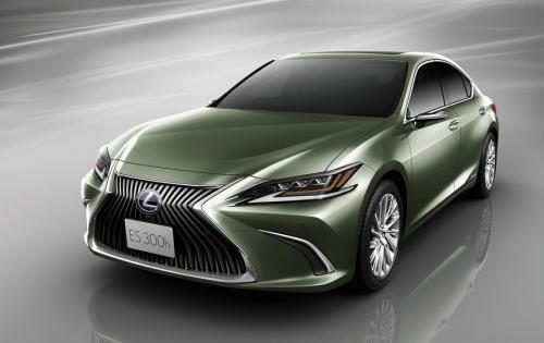 Lexus_ ES_01