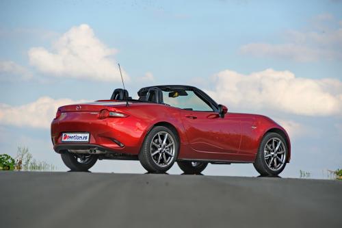 Mazda_MX5_32