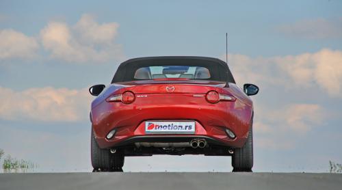 Mazda_MX5_35