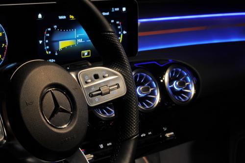 Mercedes_Benz_CLA200_Dmotion_2020_37