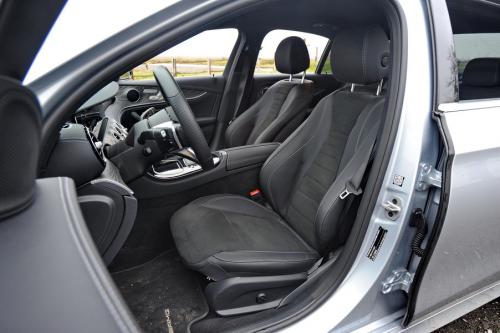 Mercedes_Benz_E220d_4Matic_Dmotion_39