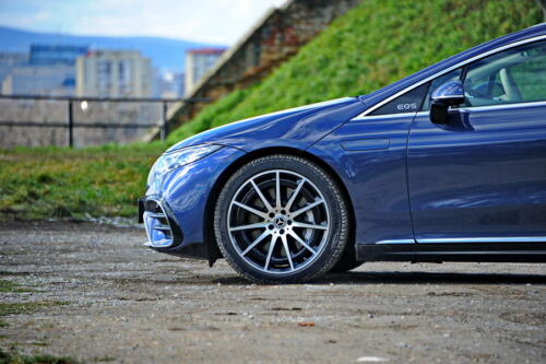 Mercedes_EQS_580_007