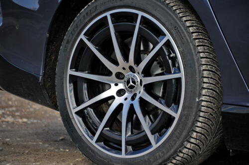 Mercedes_EQS_580_013