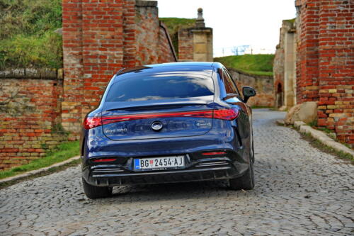 Mercedes_EQS_580_021