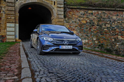 Mercedes_EQS_580_023