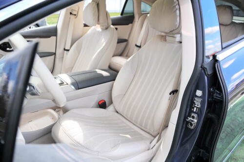 Mercedes_EQS_580_049