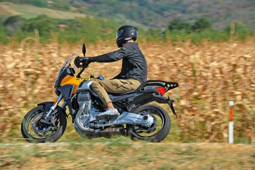Moto Test Moto Guzzi Stelvio / Foto Dmotion.rs
