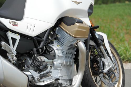 Moto_Guzzi_V100_005_resize