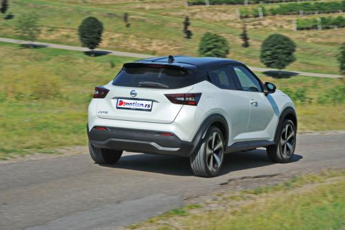 Nissan_Juke_012