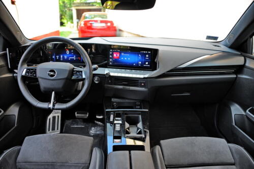 Opel_Astra_026
